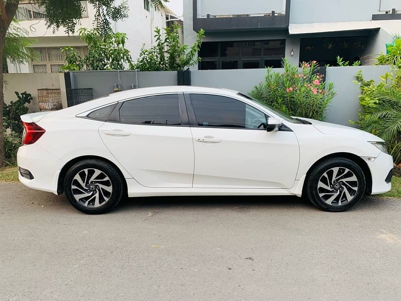 Honda Civic Oriel UG + Nav Total Genuine 18