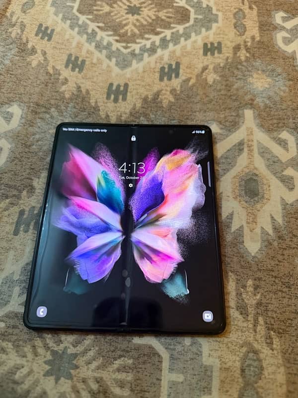 Samsung Galaxy Z Fold 3 0