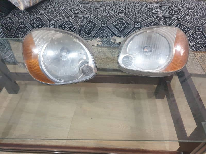 Santro head lights 0