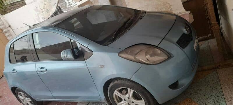 Toyota Vitz 2005 4