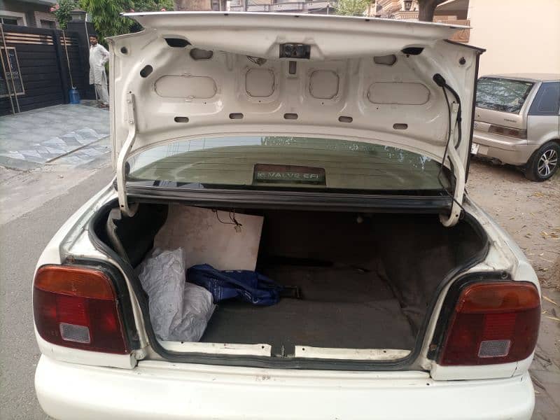 Suzuki Baleno 2003 9