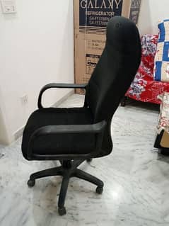 full back revolving chair