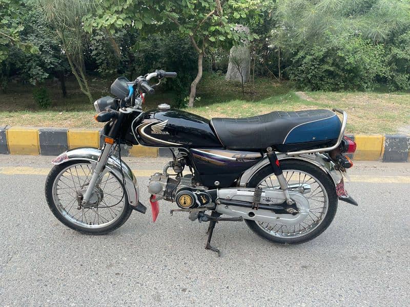 honda CD 70 total genuine condition 1