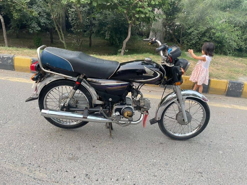 honda CD 70 total genuine condition 4