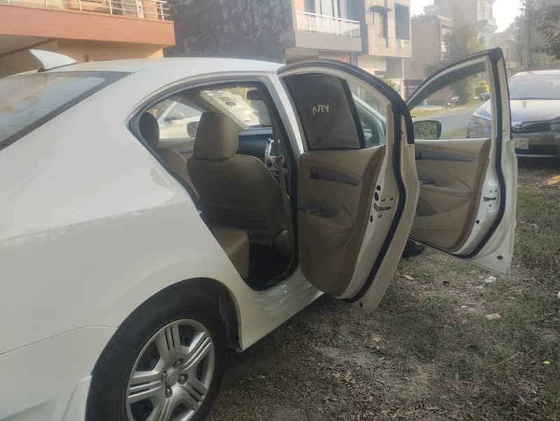 Honda City IVTEC 1.5 - 2018 14