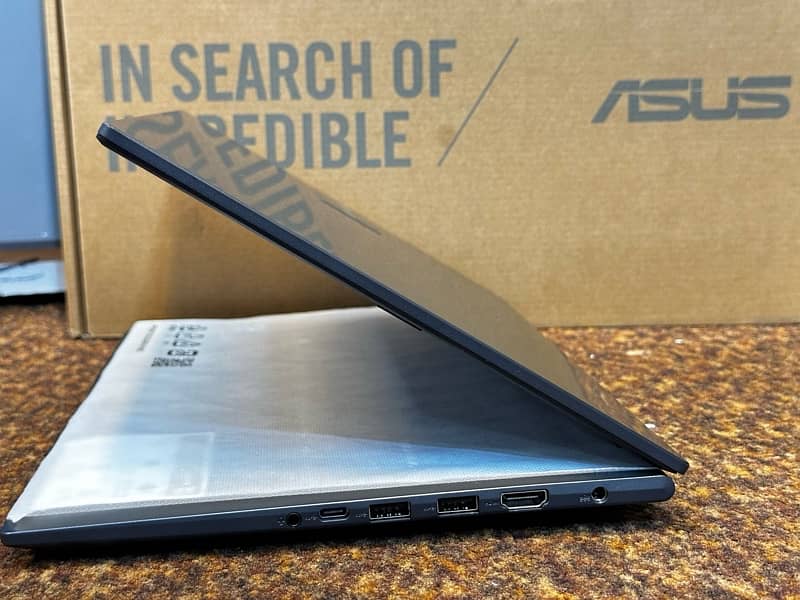 Asus X1404S VivoBook With Boxes 13