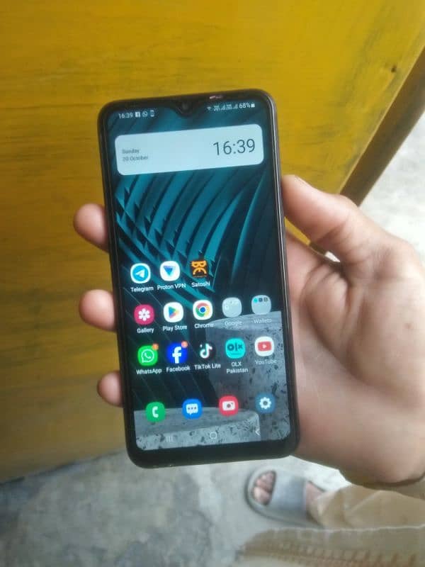 Samsung A10s 2gb 32gb Mobile with Box | Not oppo vivo infinix huawei 3