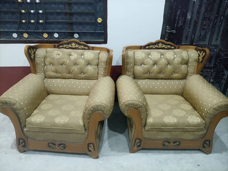 Sell of Sofa Set 1