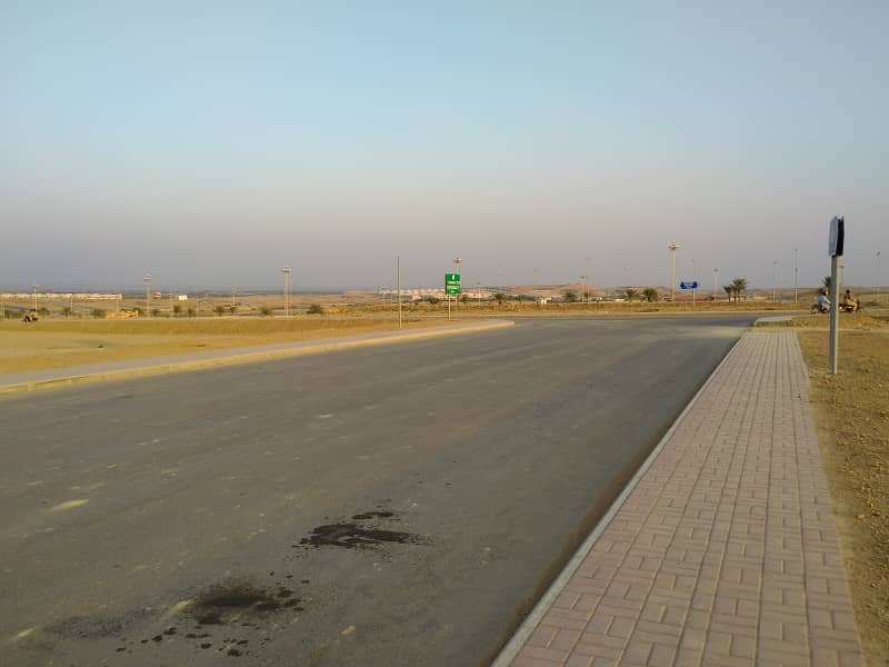 Precinct 27-A Residential plot 500 Sq. yards near Main Jinnah Avenue Bahria Town Karachi 5