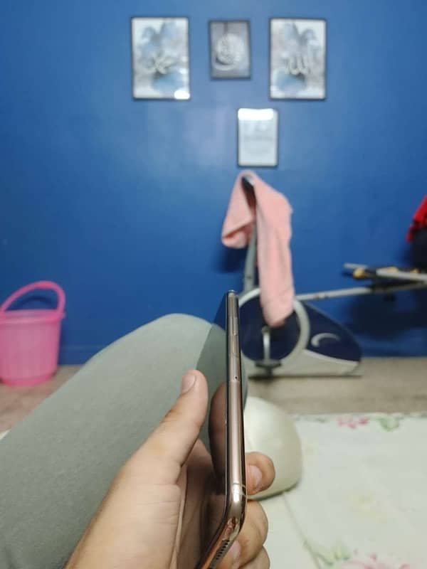 Iphone 11 Pro Max Non Pta Factory Unlock 64 gb 8