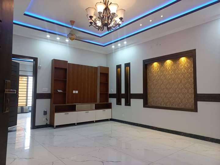 10 Marla Portion for rent in Available Bahria Town Phase 4 2