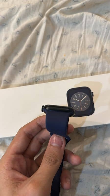 apple watch series 8 2