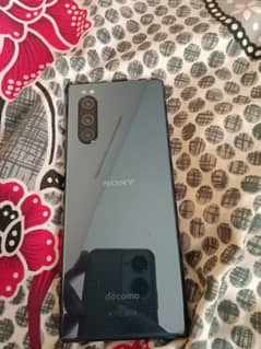 I am selling my Sony Xperia mark 1 all ok sim working 0