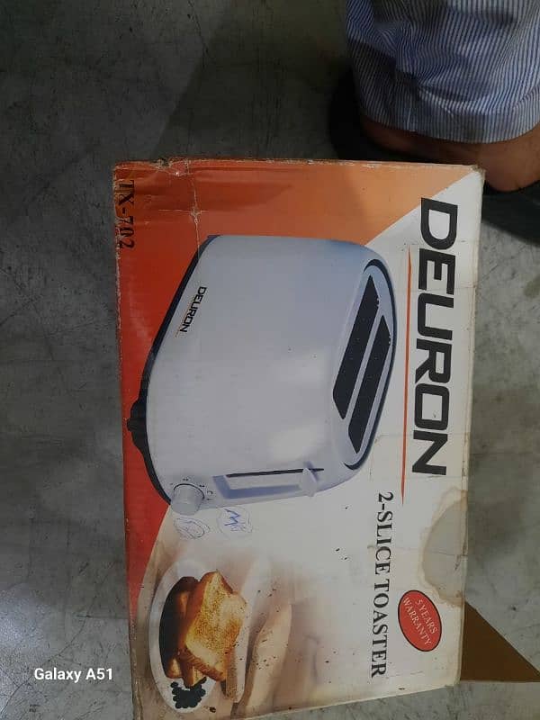 Deuron TOASTER 3