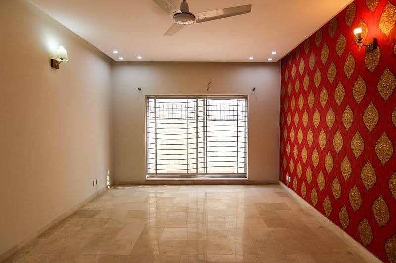 1 Kanal slightly used Unique Modern Design House For Sale at Prime Location of DHA Phase 4 Lahore, Near to park 16