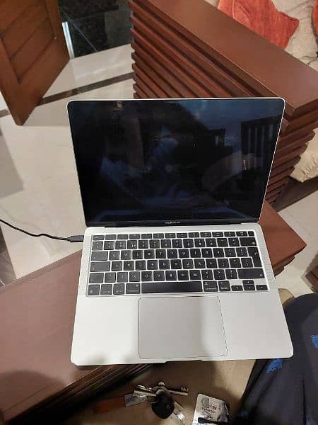 macbook air m1 icloud locked 0