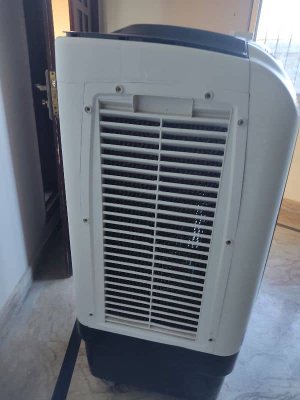 air cooler used  few months used 3