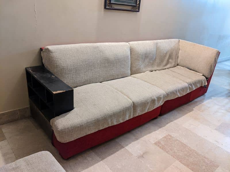 L shaped sofa for sale urgent 0