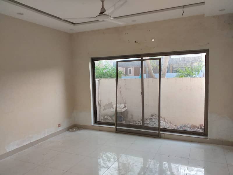 10 Marla House Available For Rent In DHA Phase 5 Block-A 7