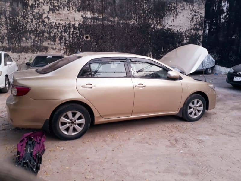 Toyota Corolla GLI 2011 9