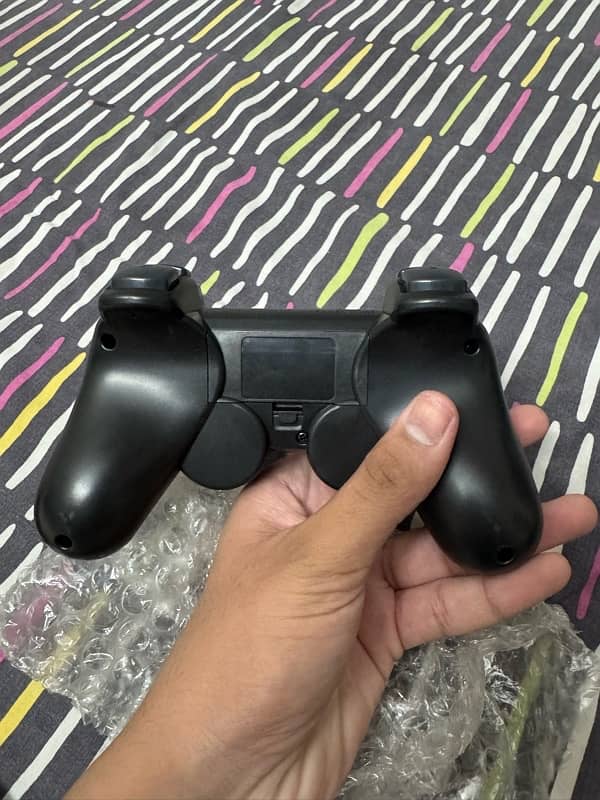 WIRELESS GAME CONSOLE 3