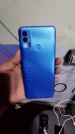 tecno spark 7 ha 2 gb ram 32 mamry all ok set