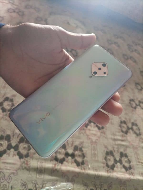 vivo s1 pro 4 128 25k 4