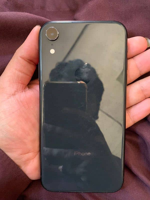 iPhone XR jv non PTA 64 gb 4