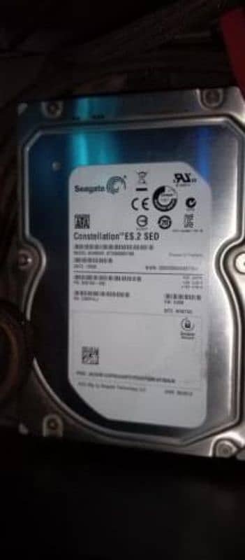 3TB+250GB HARD DISK 4