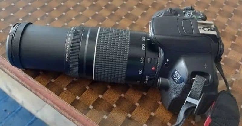 CANON 700D DSLR CAMERA 5