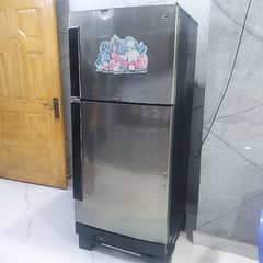 PEL Refrigrator Black Queen sale in Good condition