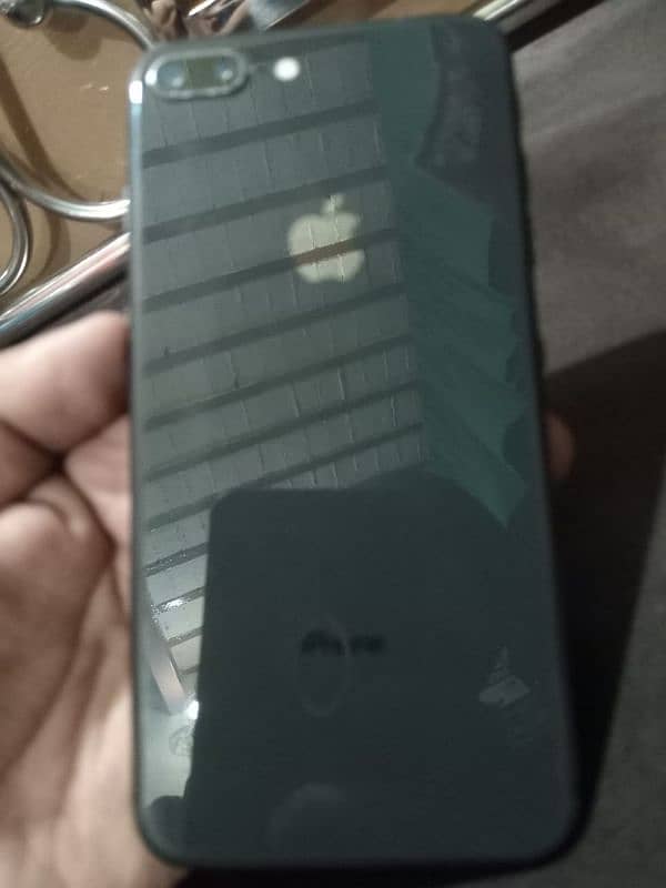 Iphone 8 plus 64gb pta 1