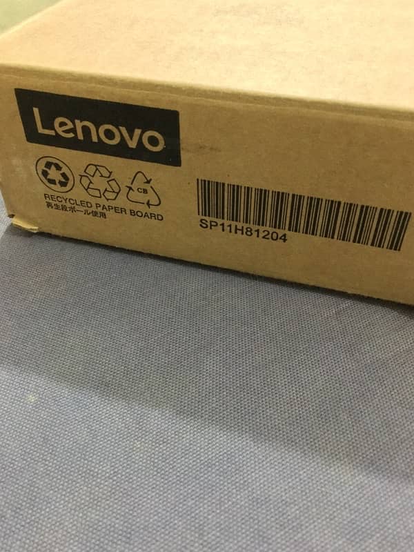 Lenovo V14 G3 i5 12 gen 8gb ram 256gb SSD 4gb integrated graphic card 7