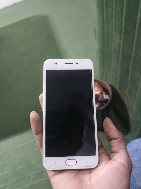 oppo a57   4/64 5