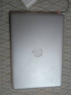 MACBOOK PRO 2012 4GB RAM 500GB HDD ALL OK