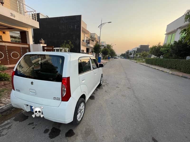 Suzuki Alto 2010 5