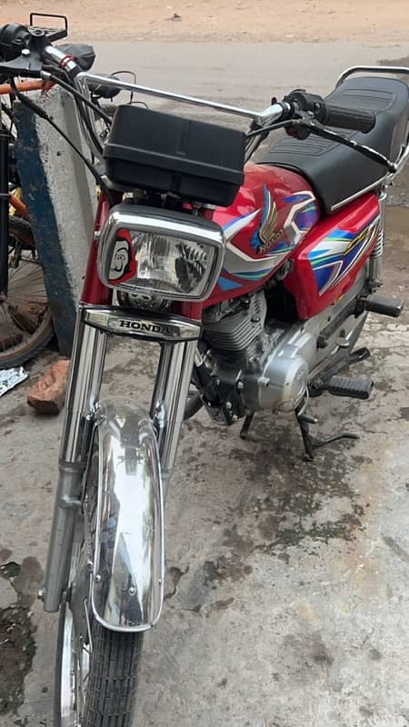 Honda 125 Lush Condition 4