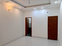 5 Marla Upper Portion First Floor In Eden Boulevard Housing Society College Road 0