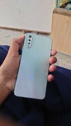 Vivo S1