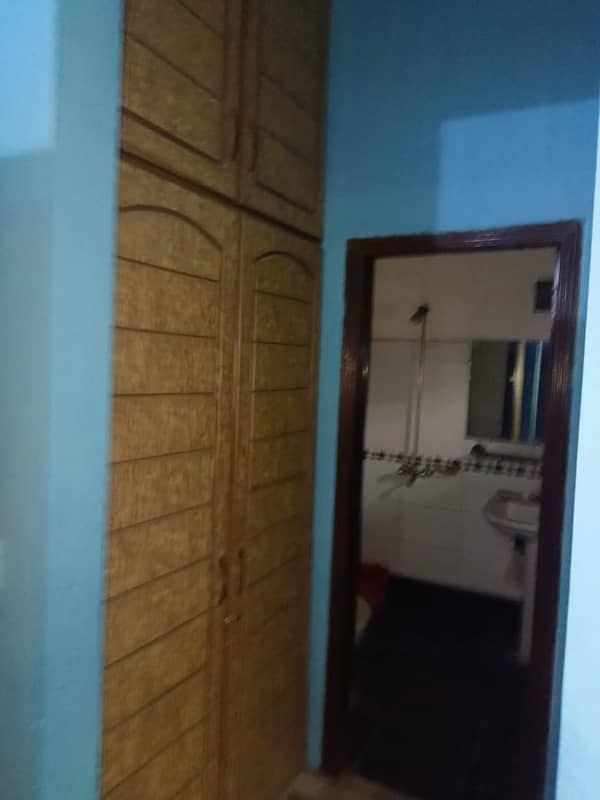 5 marla Full hous available for rent wapda Town ph1 block g 3