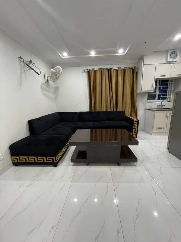 DAILY BASIS 1 BED FURNISHED APPARTMENT FOR RENT 3