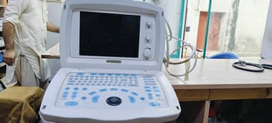 Ultra Sound Machine (DP-1100 Plus)