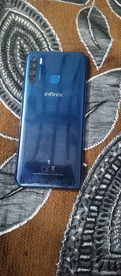 Box mobile Infinix S5