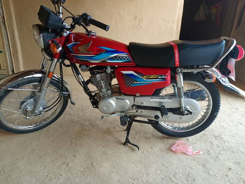 Honda CG 125 2024 1