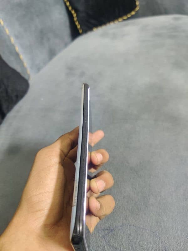 Vivo V20 SE 1