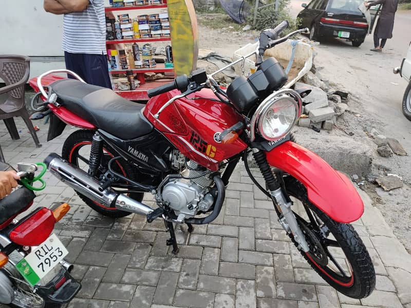 Yamaha YBR 125G 2022 3