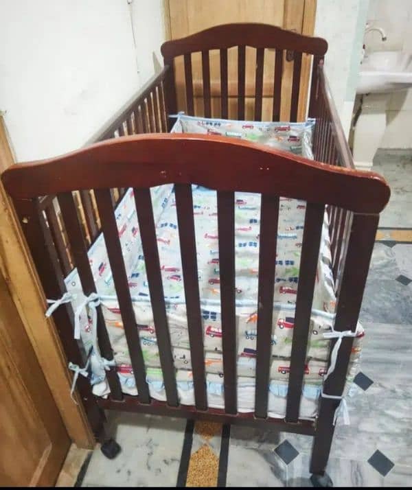 baby wooden cot 1