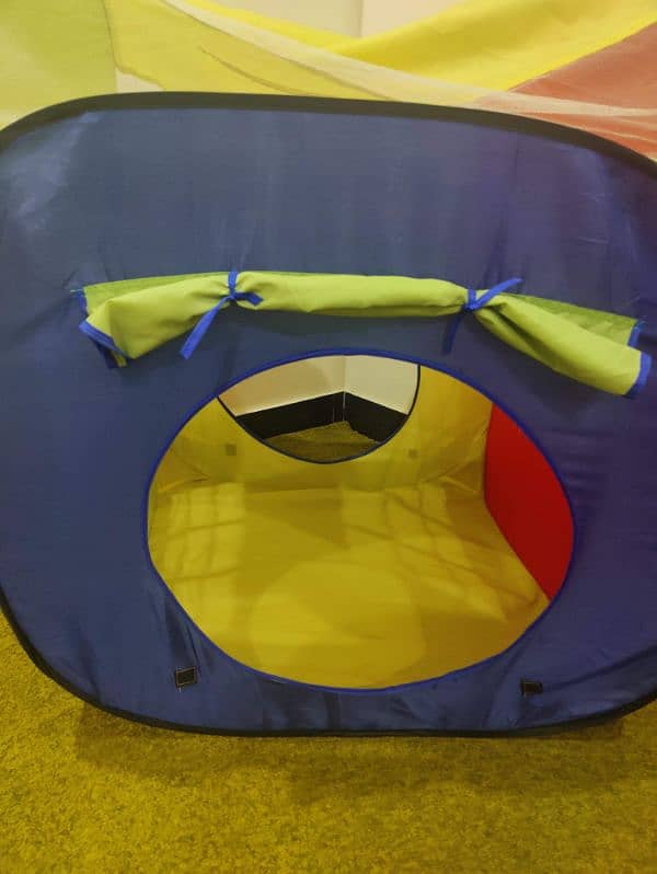 Kids Tent in Excellent Condition 6