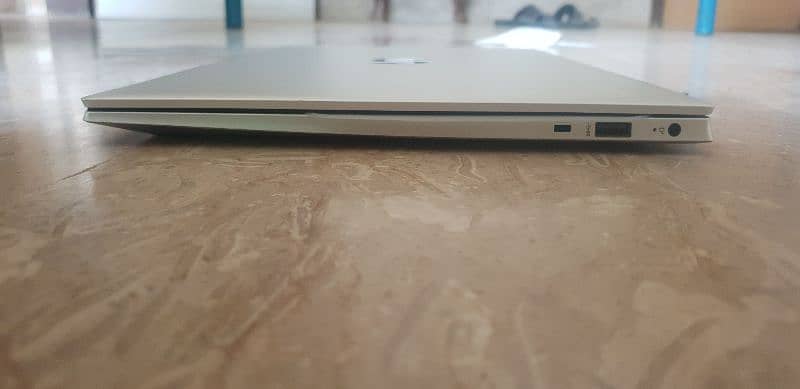 HP Pavilion 15 Ryzen 5 4500U Laptop - 8GB RAM, 512GB SSD 3