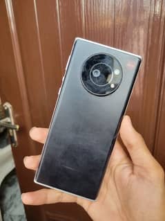 Leica phone 1  12gb 256gb